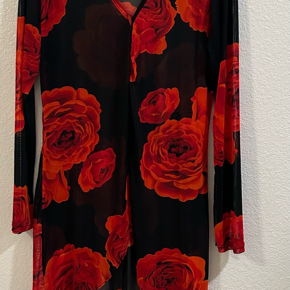 Fitted Red and Black Floral Long Sleeve Bodysuit
